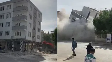 Yıkım esnasında kepçe binanın altında kaldı!