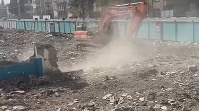 Müftülük Meydanındaki esnaflar çare arıyor!