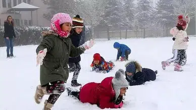 İstanbul, Ankara, İzmir'de Yarın Okullar Tatil Mi? 20 Kasım 2023