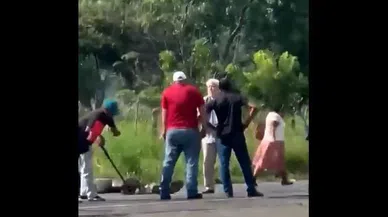 77 yaşındaki ABD'li yolu kapatan aktivistleri vurdu: 2 ölü