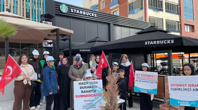 Kahramanmaraş'ta kahveci eylemi: Starbucks önünde kahve ikram ettiler