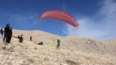 100'üncü yıl uçuşlarına Fransa’dan katıldı