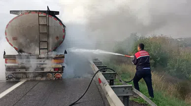 Osmaniye'de seyir halindeki tankerde yangın