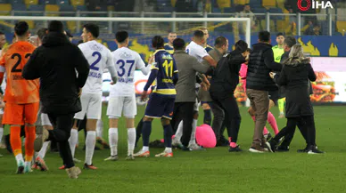 Siyasilerden, hakem Halil Umut Meler’e yapılan saldırıya kınama