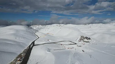 Kahramanmaraş’ın turizm cenneti Yedikuyular beyaza büründü