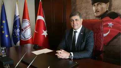 Cemil Tugay aslen nereli ve kaç yaşında?