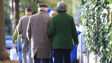 2024 Şoku: Emekliler Ocak'ta Beklenmedik Maaş Kesintisiyle Karşılaşacak