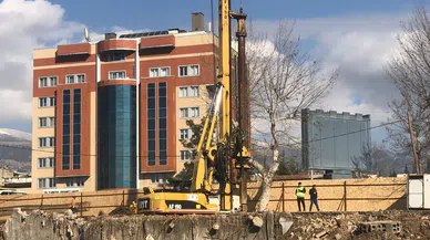 Trabzon Caddesi’nde çalışmalar sürüyor
