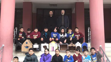 Öğrenci ve öğretmenlerden örnek davranış  