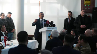Özgür Özel'den emekli maaşı teklifi: "En az asgari ücret oranında olmalı"