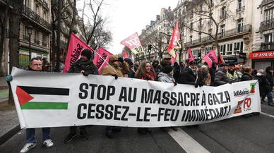Fransa’da eksi 3 derecede Filistin’e destek gösterisi