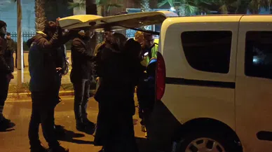 Adliye binasına girmeye çalışan 11 şahsa gözaltı