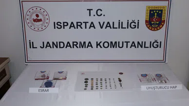 Tarihi eserleri satmaya çalışırken suçüstü yakalandılar