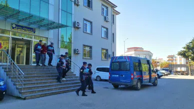 'Kalkan' operasyonunda 47 kaçak göçmen organizatörü yakalandı