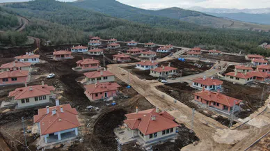 Köy evlerinin villalardan fazlası var eksiği yok
