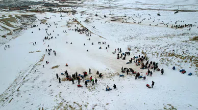 Kahramanmaraşlı deprem stresini Yedikuyularda hafifletiyor