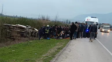Tarım işçilerini taşıyan minibüs tarlaya uçtu