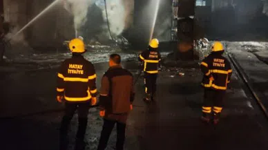 Demir çelik fabrikasında korkutan yangın