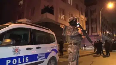 Hareketli dakikalar: Polis havaya ateş açtı