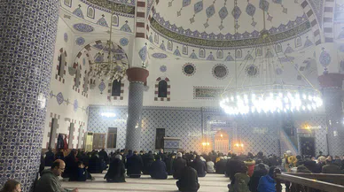 Kahramanmaraş’ta Berat Kandilinde eller semaya kalktı