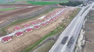 Adıyaman’da köy evlerinin anahtarları teslim edildi