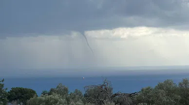 Alanya’da aynı anda 5 hortum ve dolu yaşandı