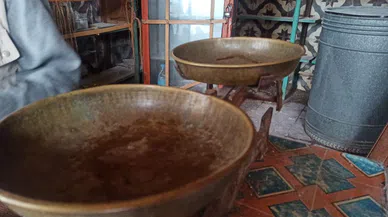 Kahramanmaraşlı bakkal 50 yıldır terazisinden vazgeçmiyor
