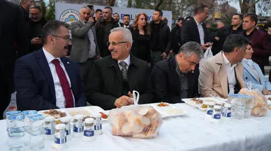 Bakan Uraloğlu, vatandaşlarla iftar yaptı