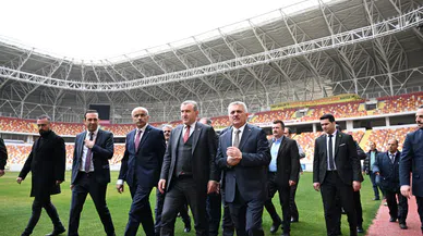 Bakan Bak: "Türkiye’nin dört bir yanında tesisler yapıyoruz"