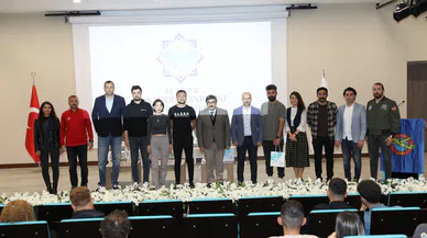Yamaç paraşütü tutkunları ALKÜ’de buluştu