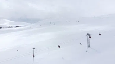 Erciyes’te kar kalınlığı 120 santimetre