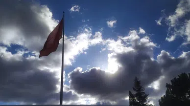 Gökyüzünde Türkiye silüeti oluştu