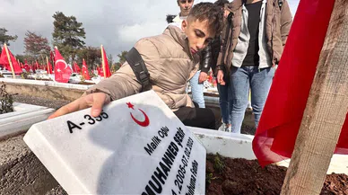Depremin yıldönümünde Kahramanmaraş'ta gözyaşı ve dua