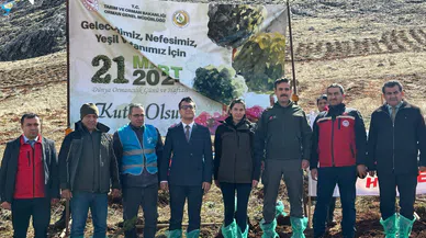 Elbistan’da fidanlar toprakla buluşturuldu