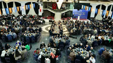 AK Parti teşkilatı vefa iftarında buluştu