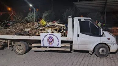 Polisten enkaz hırsızlarına suçüstü