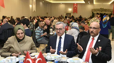 Başkan Güngör, TOBB Fen Lisesi Öğrencileriyle Oruç Açtı