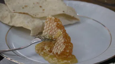İlaç niyetine tüketilen Divriği Balı Anzer balıyla yarışıyor