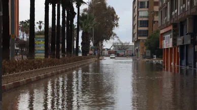 İskenderun tekrardan sular altında kaldı