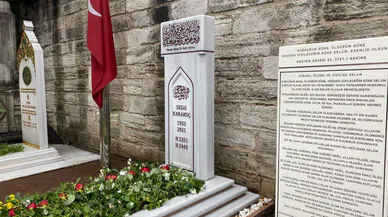 Sezai Karakoç vefatının 2. yılında kabri başında anıldı