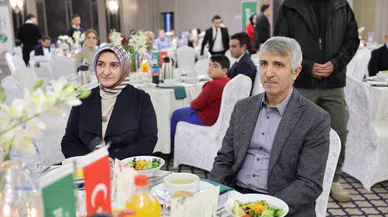 Vali Ünlüer, Hayat Yeniden Vakfı’nın İftarına Katıldı