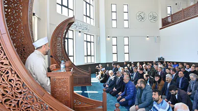 EXPO 2023 Sergi Alanı’na inşa edilen Ali Mahçiçek Camii dualarla ibadete açıldı