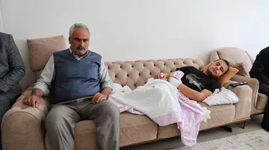 Yaralı askerin dedesi Mehmet Gürbak: “74 torunum var, 5 tanesi cephede”