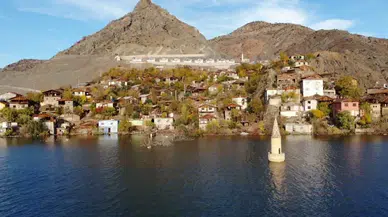 Yusufeli Barajı'nda son köy de sular altında kalıyor