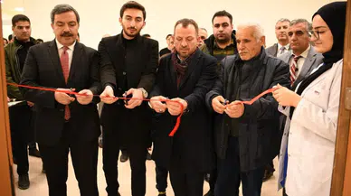 6 Şubat depremlerinde vefat eden personel ve öğrencilerin isimleri laboratuvarlara verildi