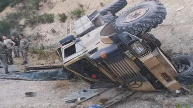 Şırnak’ta askeri araç devrildi: 2 şehit