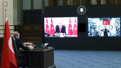 Cumhurbaşkanı kapsüldeki Alper Gezeravcı ile görüştü
