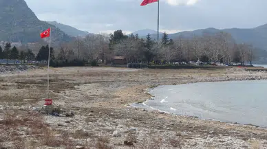 Eğirdir Gölü’nde alarm