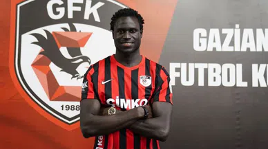 Gaziantep FK'da 2 futbolcu ayrıldı, 5 futbolcu geldi