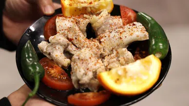 Koyun kulağı yok satıyor